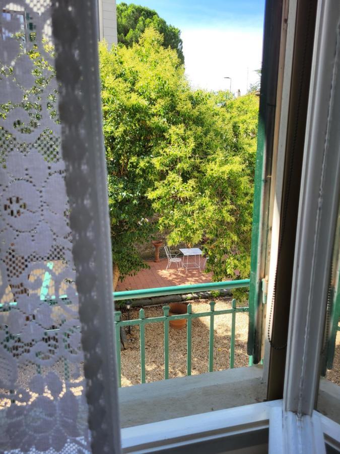 Villino Amelia Apartman Firenze Kültér fotó